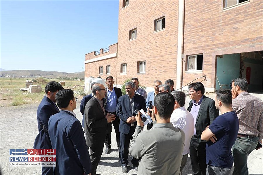 روند پیشبرد بیمارستان در حال ساخت ارسنجان بررسی شد