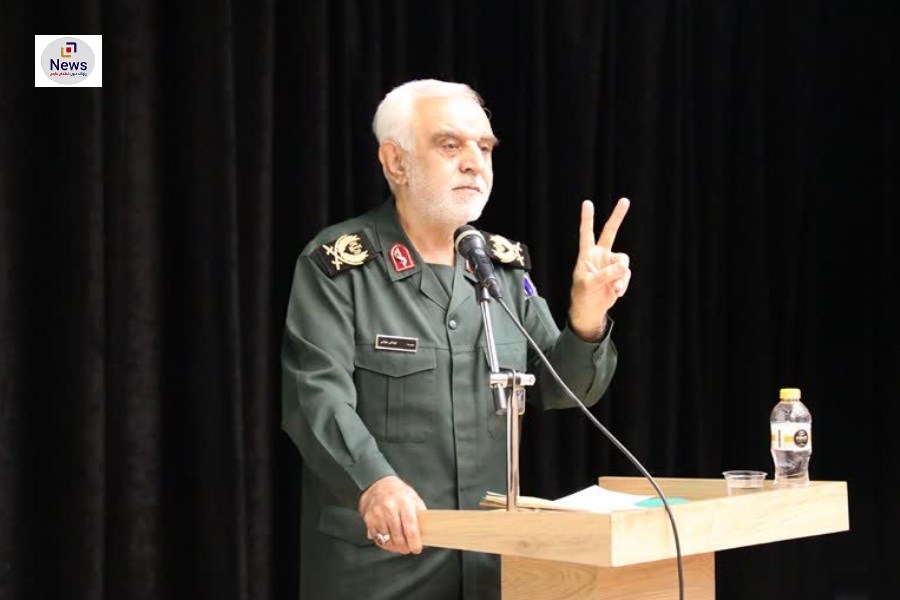 فتنه‌گران با عنوان دین به جنگ دین می‌آیند و نقشه خود را اجرا می‌کنند