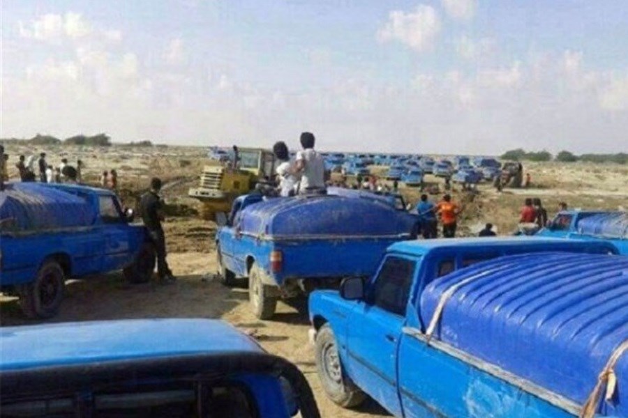 سوخت هست اما برای قاچاق! / معنای واقعی بی کفایتی چیست؟