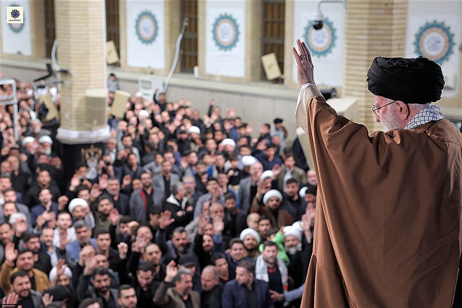 دیدگاه زهره الهیان در خصوص تاثیر بیانات قاطع مقام معظم رهبری و تغییر موضع سران آمریکایی