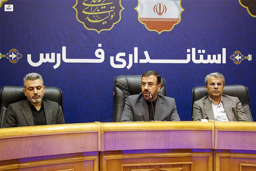 استاندار فارس: حراست‌ها قلب صیانت از کرامت انسانی و آرامش اداری هستند