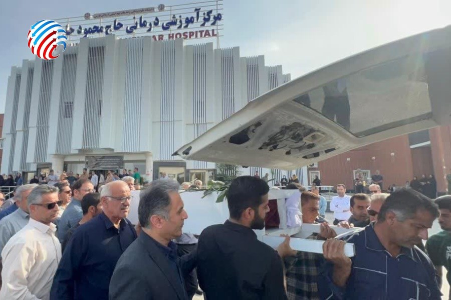 بدرقه‌ای باشکوه برای طبیب خوش‌قلب شهر