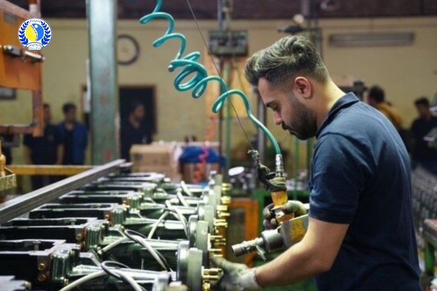 نبرد آماری بر سر سهم واقعی دستمزد در هزینه تولید