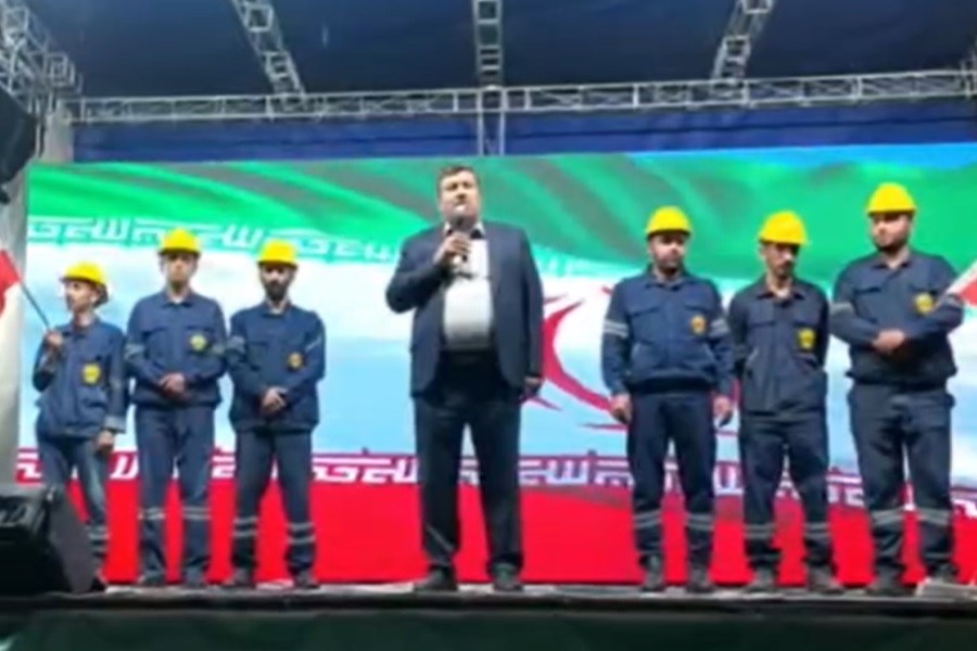 مدیرعامل شرکت توزیع نیروی برق استان تهران در تجمع شبانه مردم استان تهران